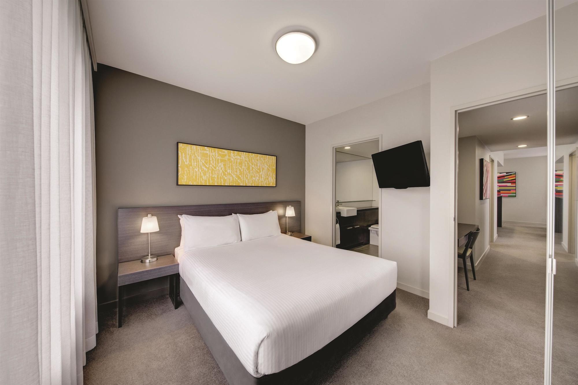 Punthill Norwest Aparthotel Exteriör bild